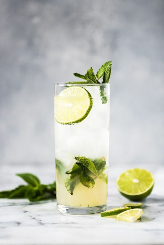 El mojito de mezcal, una variación del clásico mojito con ron